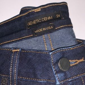 Genetic Denim - the Brooke mid. Rise crop cig.